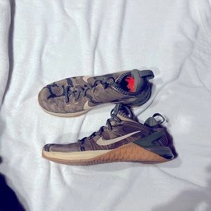 Nike Metcons mens 10